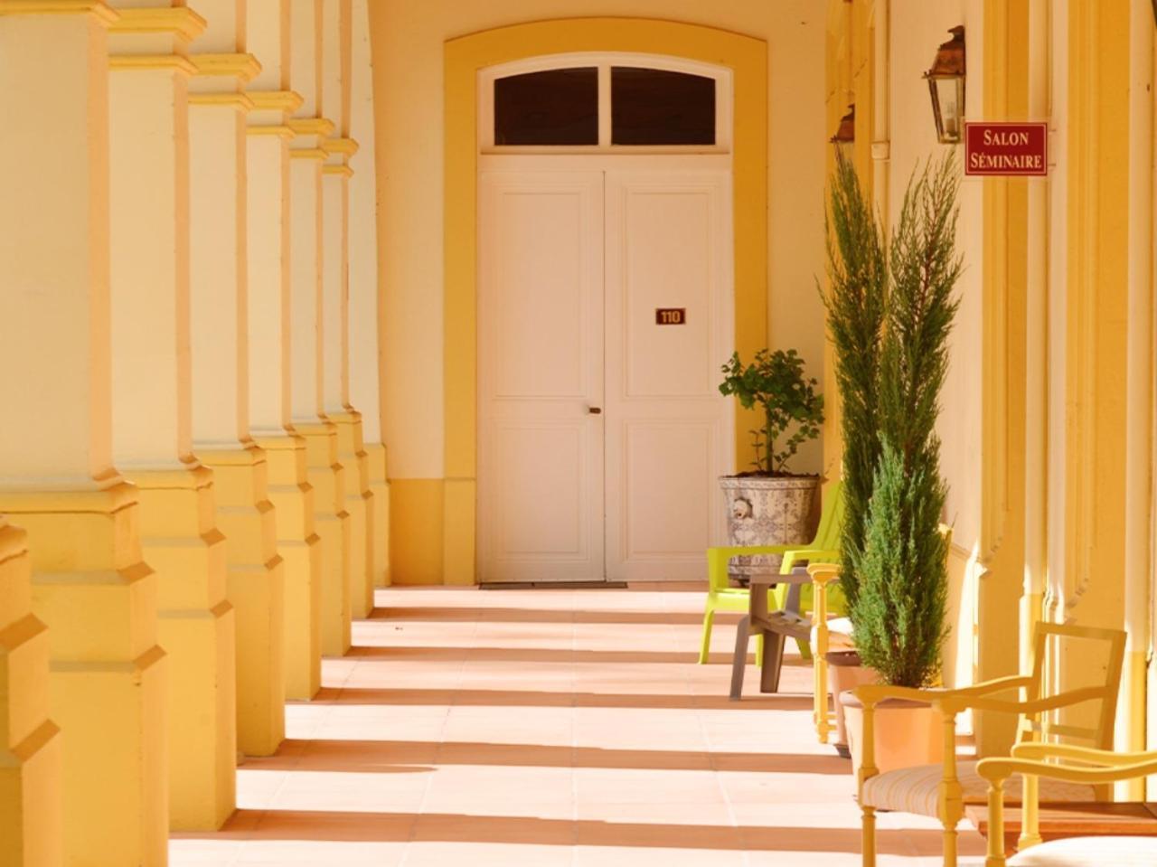 Grand Hotel De Bourbon-Lancy - Spa Et Restaurant - Logis Exterior photo